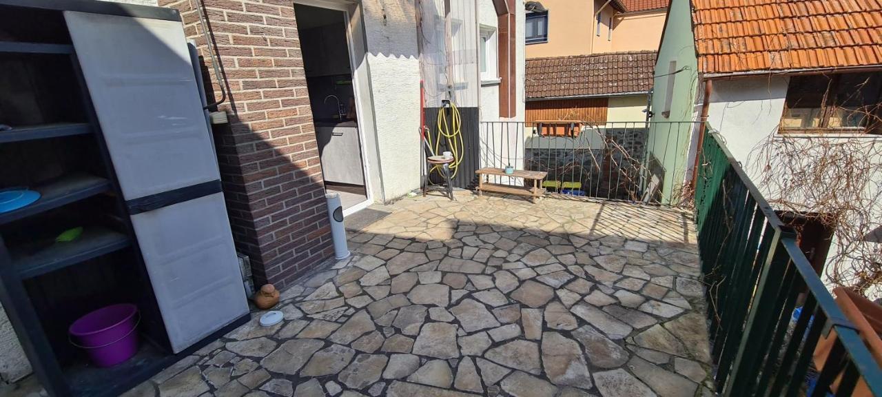 Große Wohnung für 12 Mann Büdingen Exterior foto