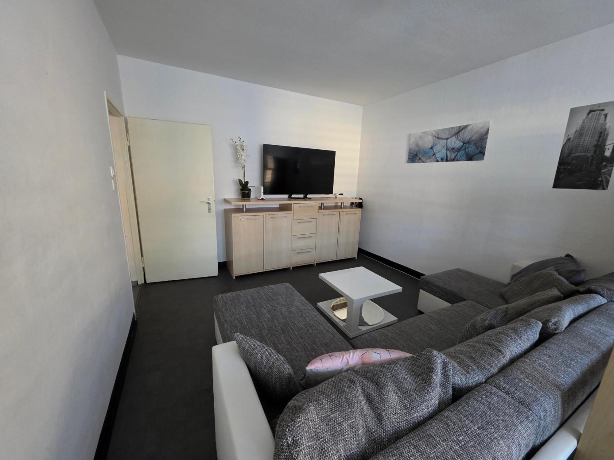 Große Wohnung für 12 Mann Büdingen Exterior foto